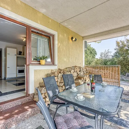 Apartment Silver Cherry *