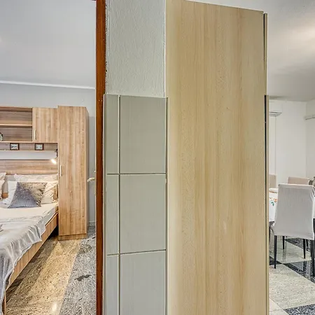 Silver Cherry Appartement *