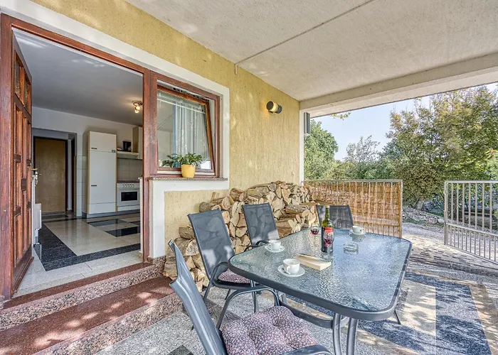 Apartment Silver Cherry *