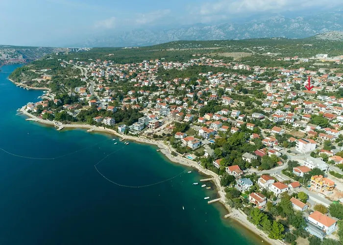 Silver Cherry Apartment *