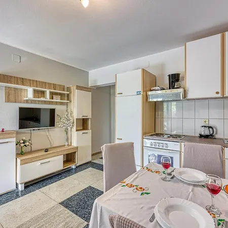 Appartamento Silver Cherry Jasenice (Zadar)