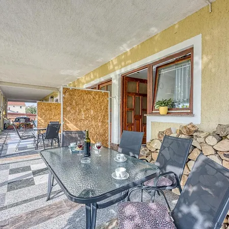 Silver Cherry Apartman