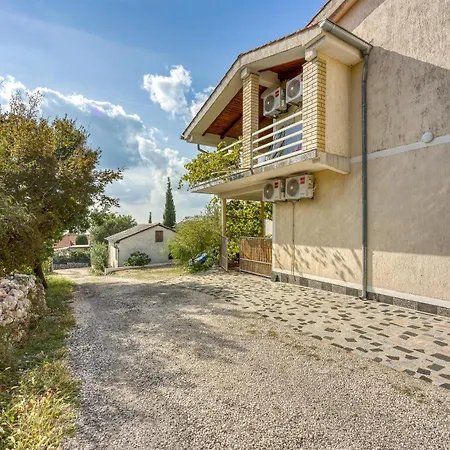 Silver Cherry Appartement *