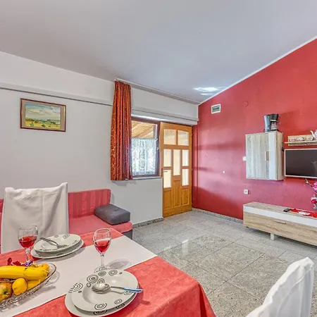 Apartment Silver Cherry *