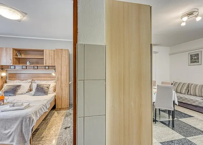 Silver Cherry Appartement *